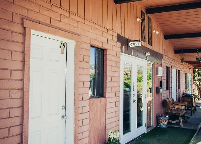 Sugar Loaf Motel